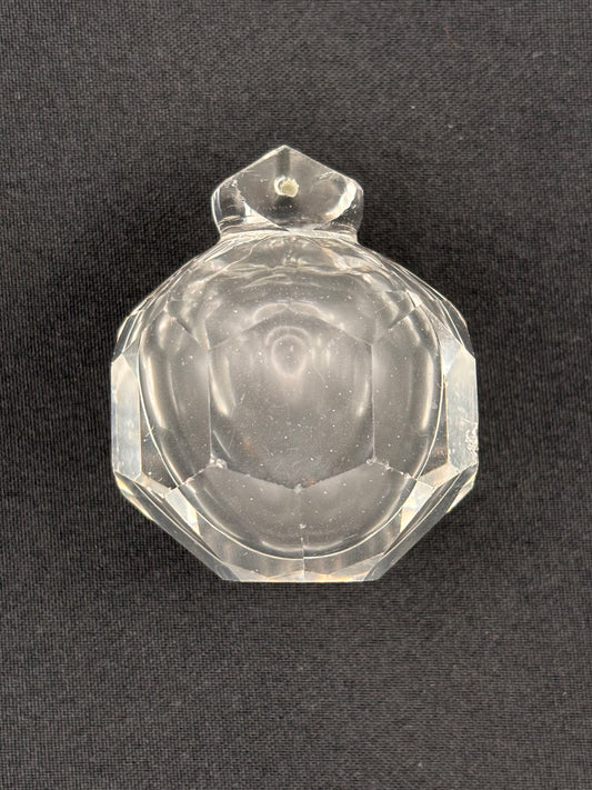 Finial with facets and opaline air bubble.