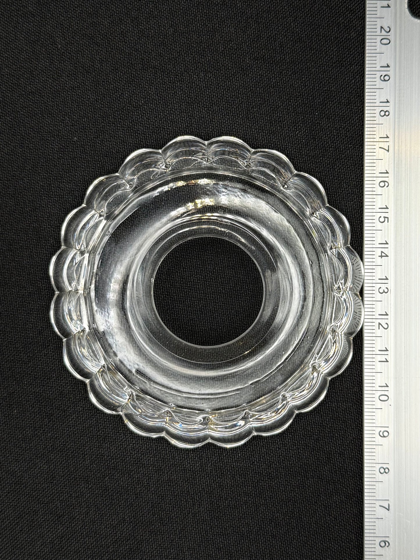 Faceted bassin, round facets (set of 2)